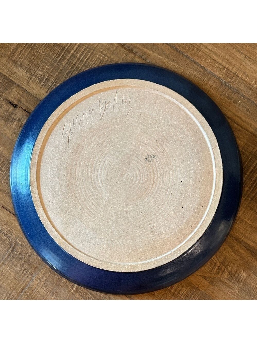 Susan deMay Signed ‘Floral’ Blue, Pink & Green 2-Piece Ceramic Chip & Dip Set - Picture 9 of 16